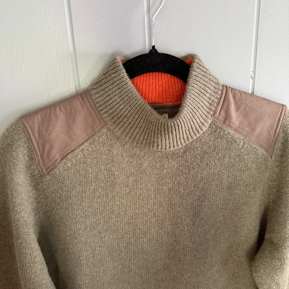LL Bean Maine Guide Lambswool Sweater Elbow Patch Olive Sz M Quiet Luxury Preppy